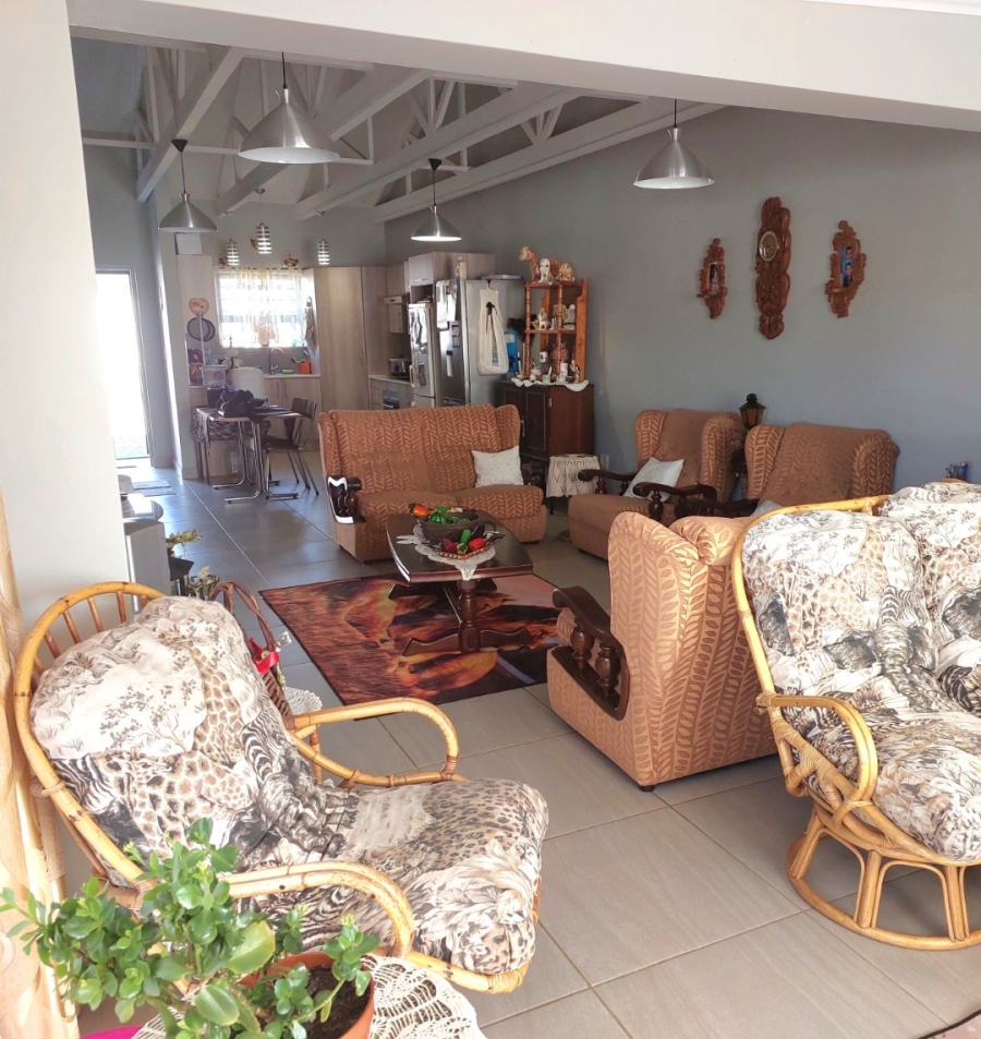 2 Bedroom Property for Sale in Ifafi North West
